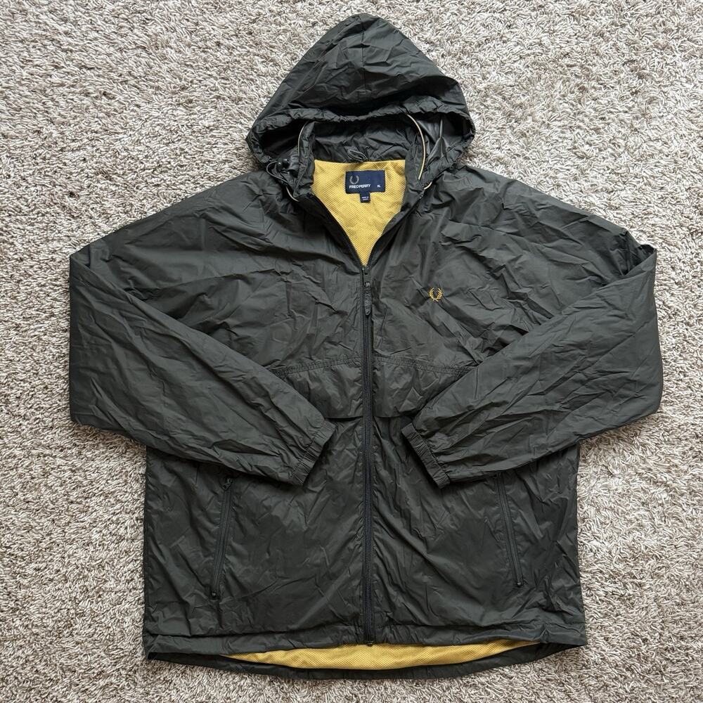 Fred Perry Dark Green Zip Up Windbreaker Jacket w/ Packable Hood Men’s Size XL